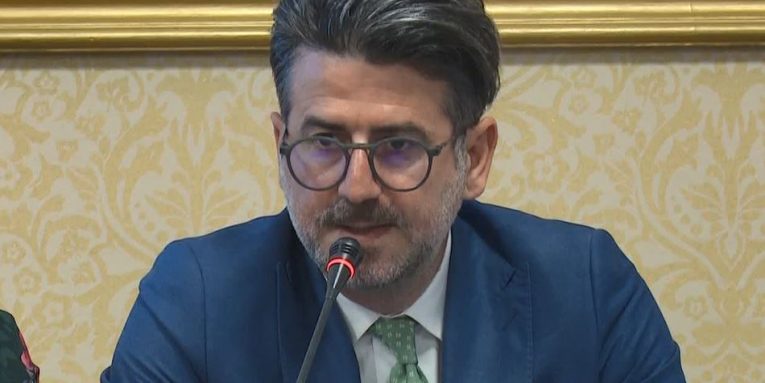 Paketa fiskale 2019: Zv.ministri i Ekonomise: Ja sektoret qe do u ulet tatimi ne 5 perqind
